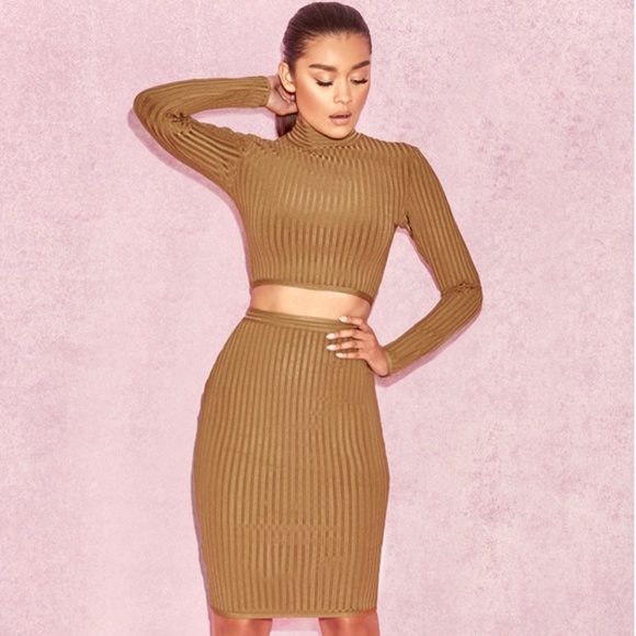 House of CB Dresses & Skirts - New with Tags House of CB Floradita Set